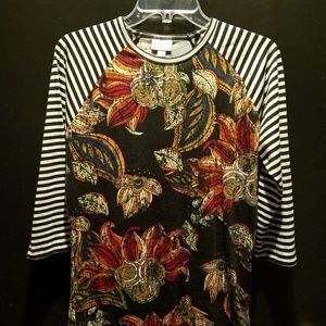 Lularoe Randy- 3 qtr sleeve